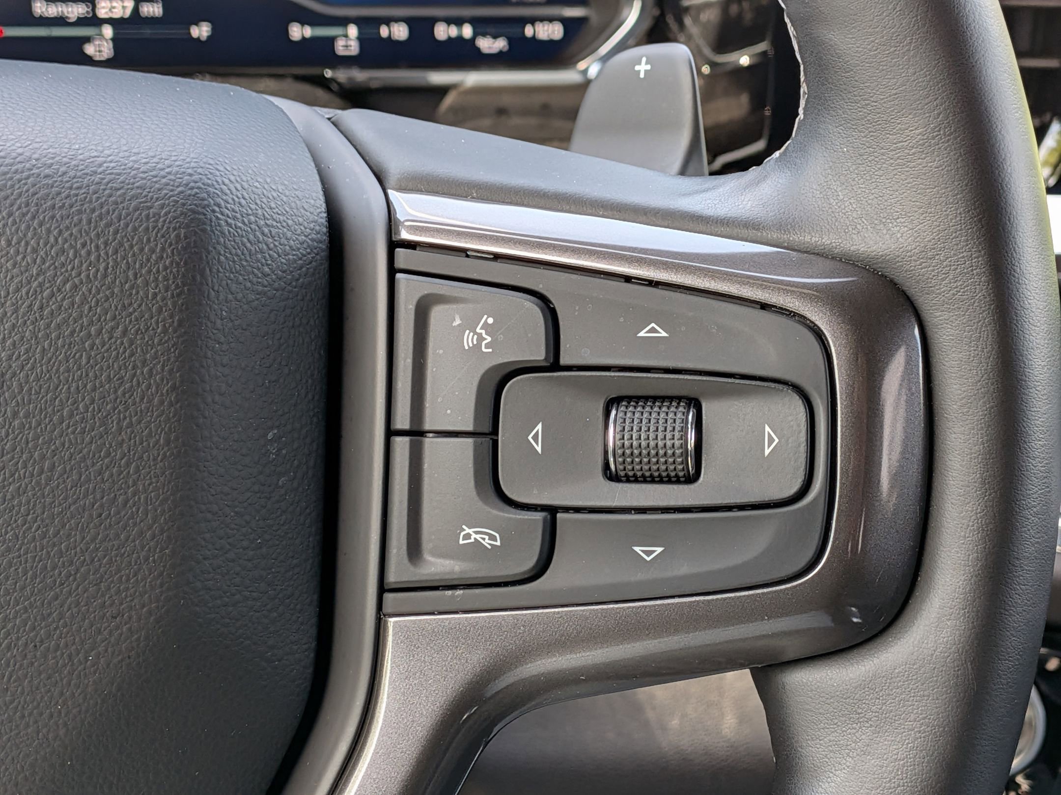 Used 2025 Chevrolet Silverado 1500 High Country w/ Midnight Edition image 20