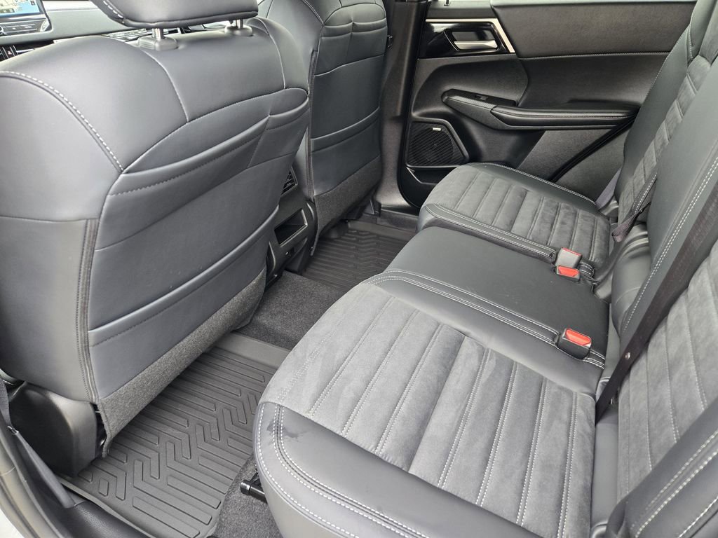 New 2026 Mitsubishi Outlander Trail Edition image 22
