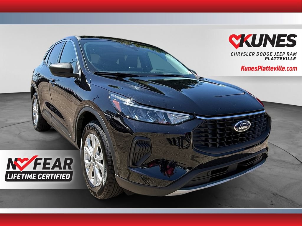 Used 2024 Ford Escape Active AWD/4WD image 1