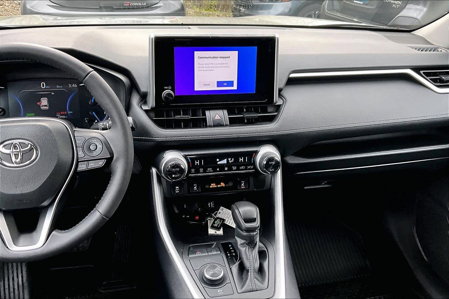 Used 2024 Toyota RAV4 XLE w/ Weather Package AWD/4WD image 7