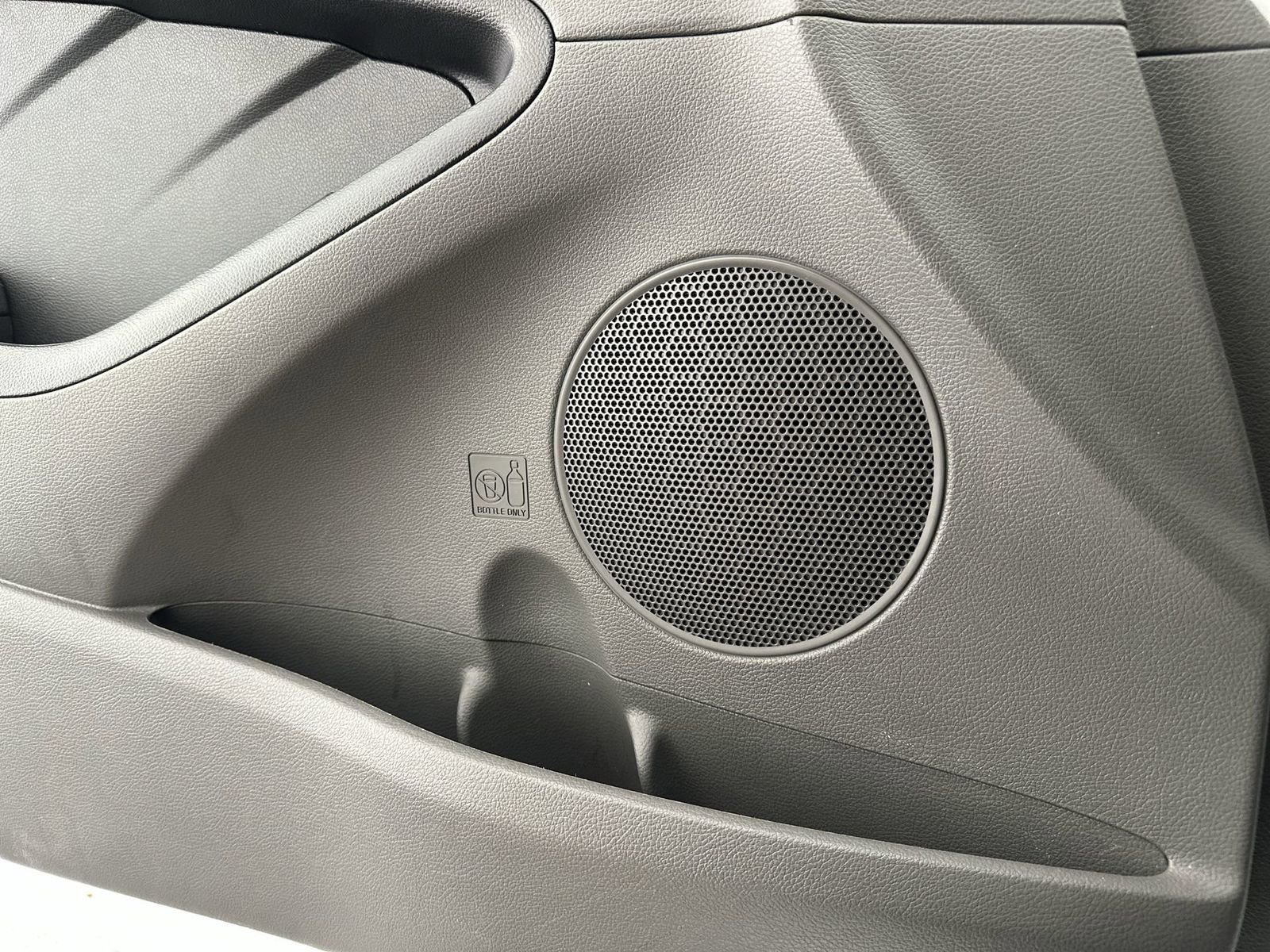 Used 2017 Kia Forte LX image 18