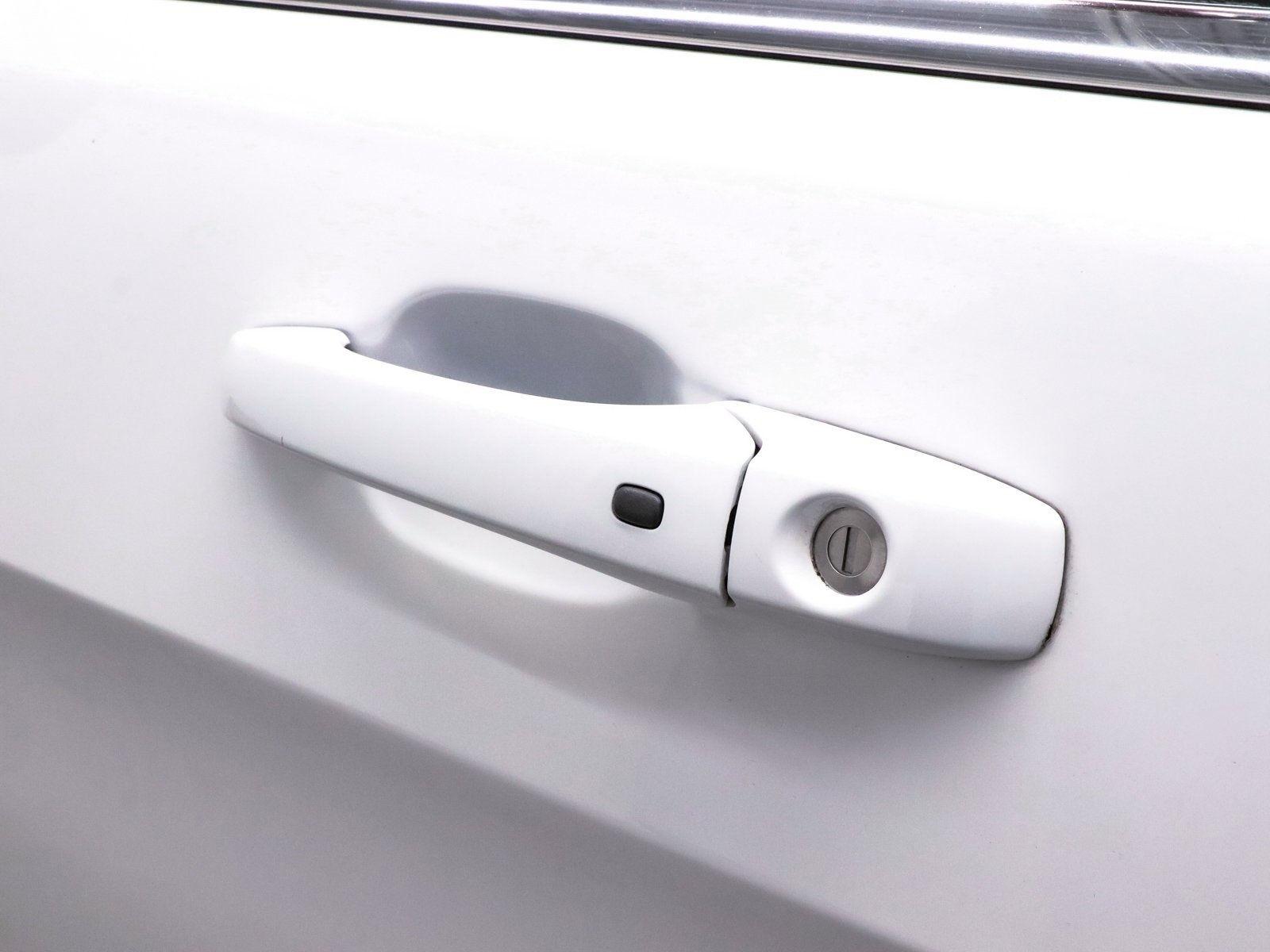 Used 2021 Jeep Grand Cherokee Laredo image 46