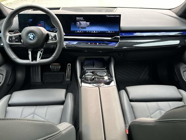 Used 2026 BMW i5 eDrive40 w/ M Sport Package AWD/4WD image 20