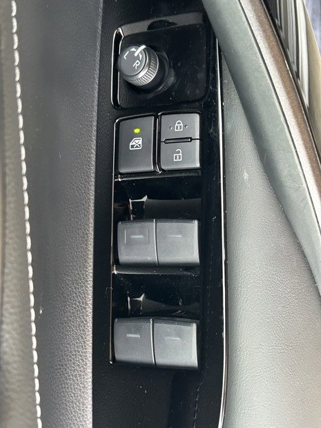 Used 2025 Toyota Corolla Core image 22