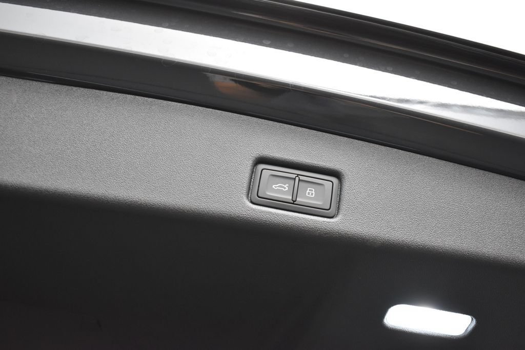 New 2026 Audi Q5 Premium Plus AWD/4WD image 17