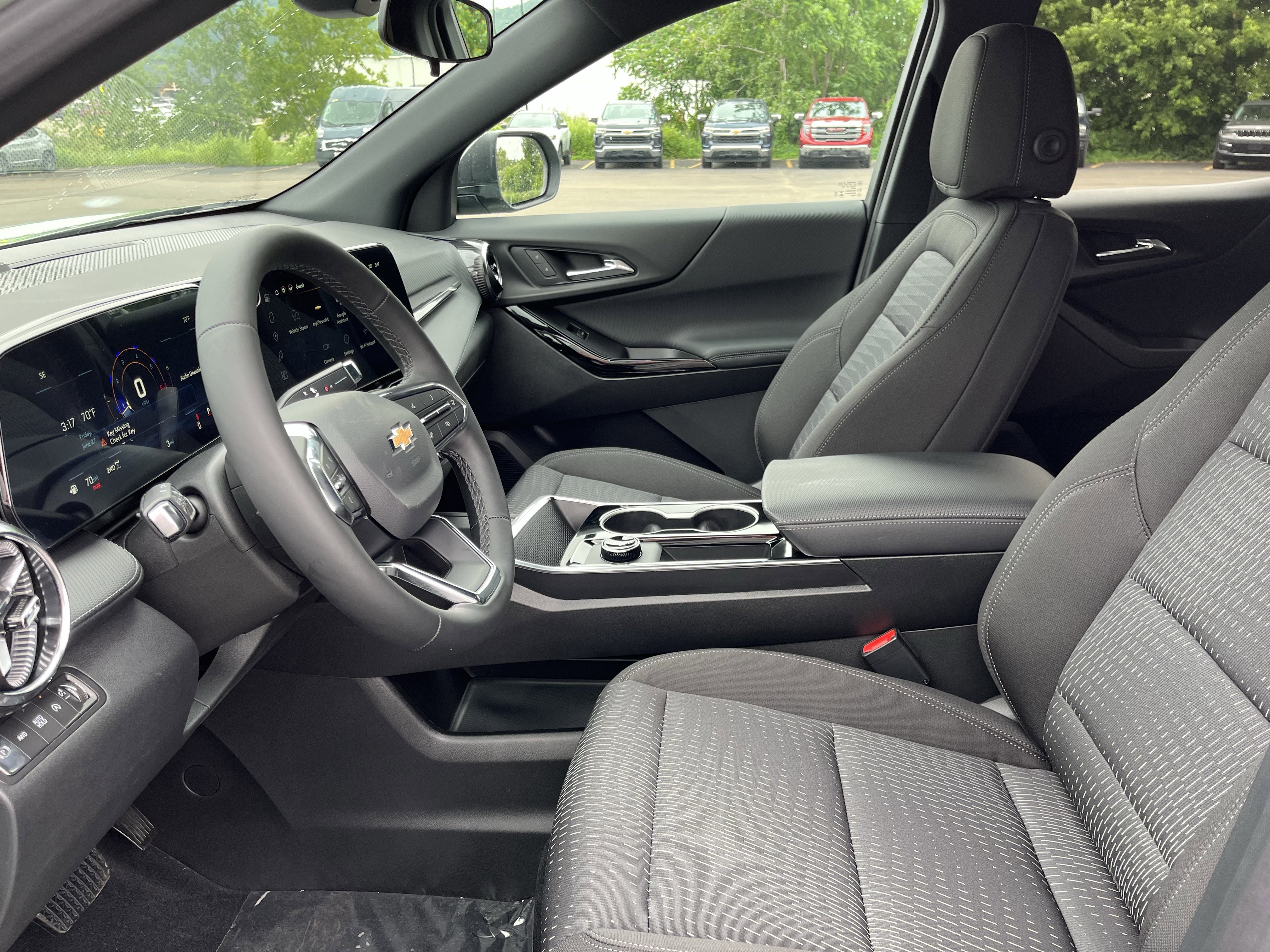 New 2026 Chevrolet Equinox LT image 15