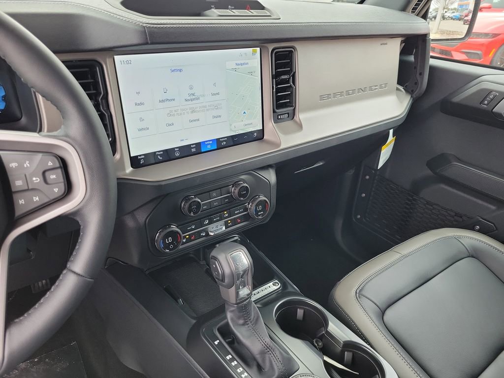 New 2025 Ford Bronco Outer Banks image 22