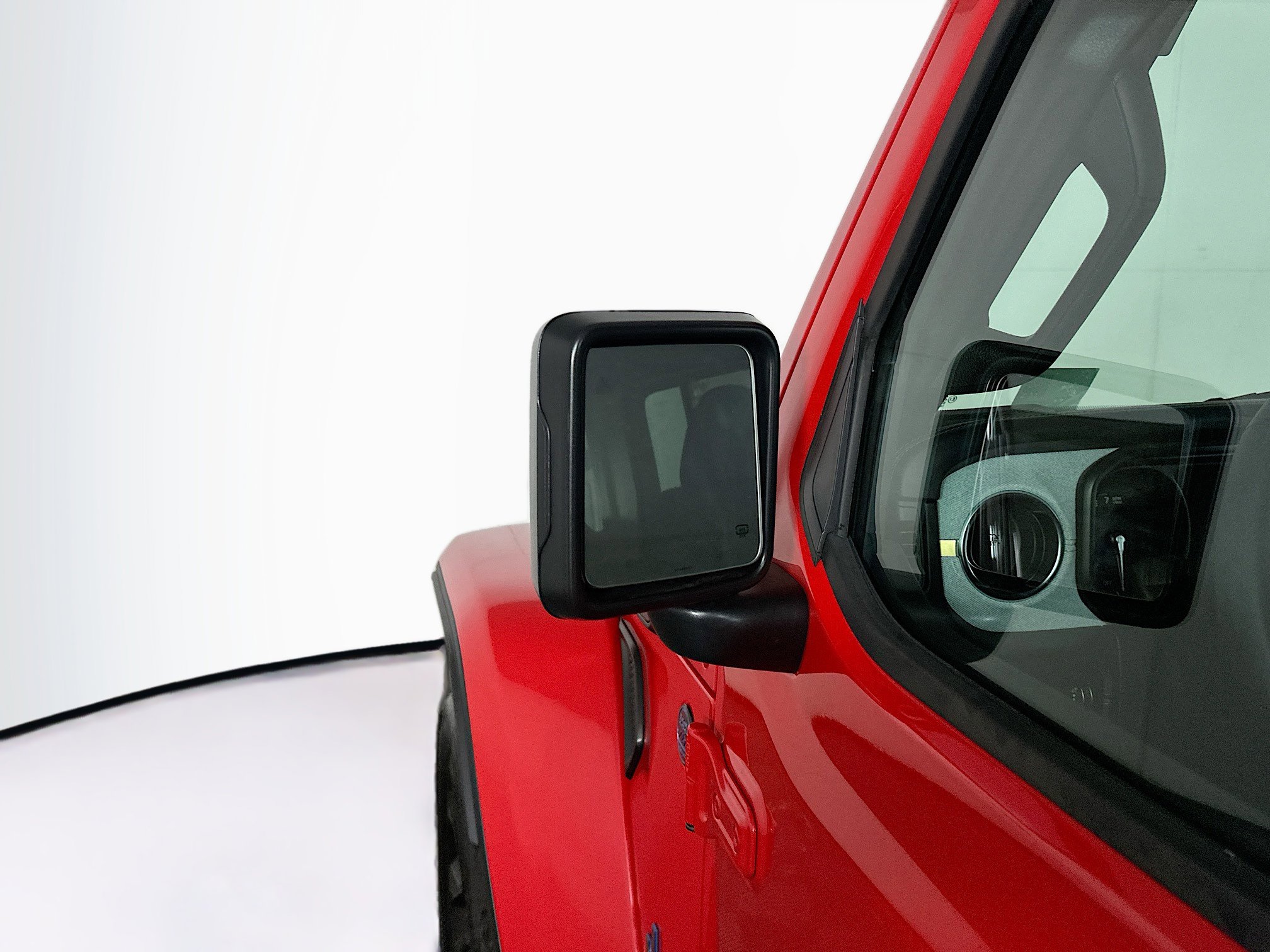 Used 2025 Jeep Wrangler Sahara w/ Safety Group image 16