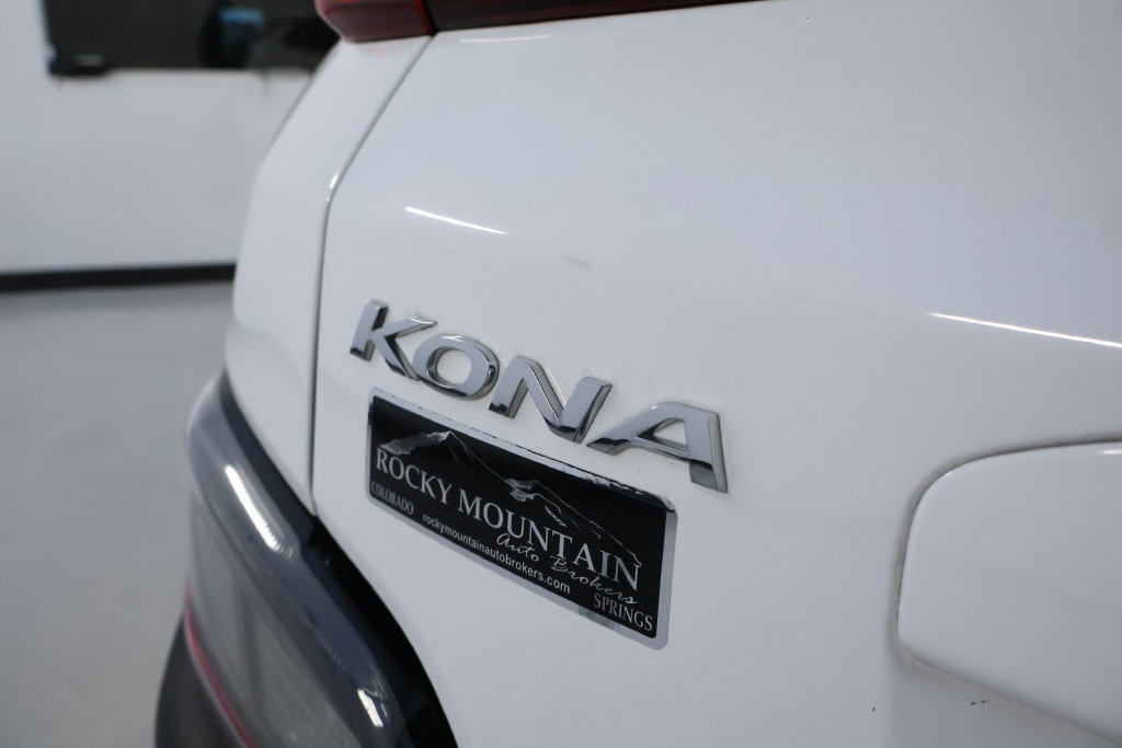 Used 2023 Hyundai Kona SEL w/ Convenience Package AWD/4WD image 11