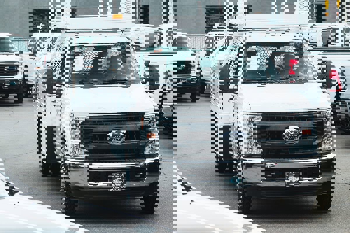 Used 2020 Ford F350 XL w/ Power Equipment Group image 7