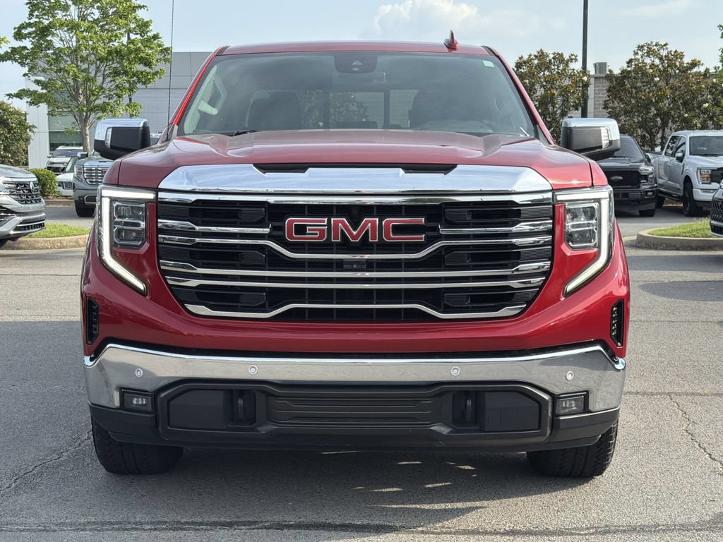 Used 2024 GMC Sierra 1500 SLT w/ SLT Premium Plus Package AWD/4WD image 11