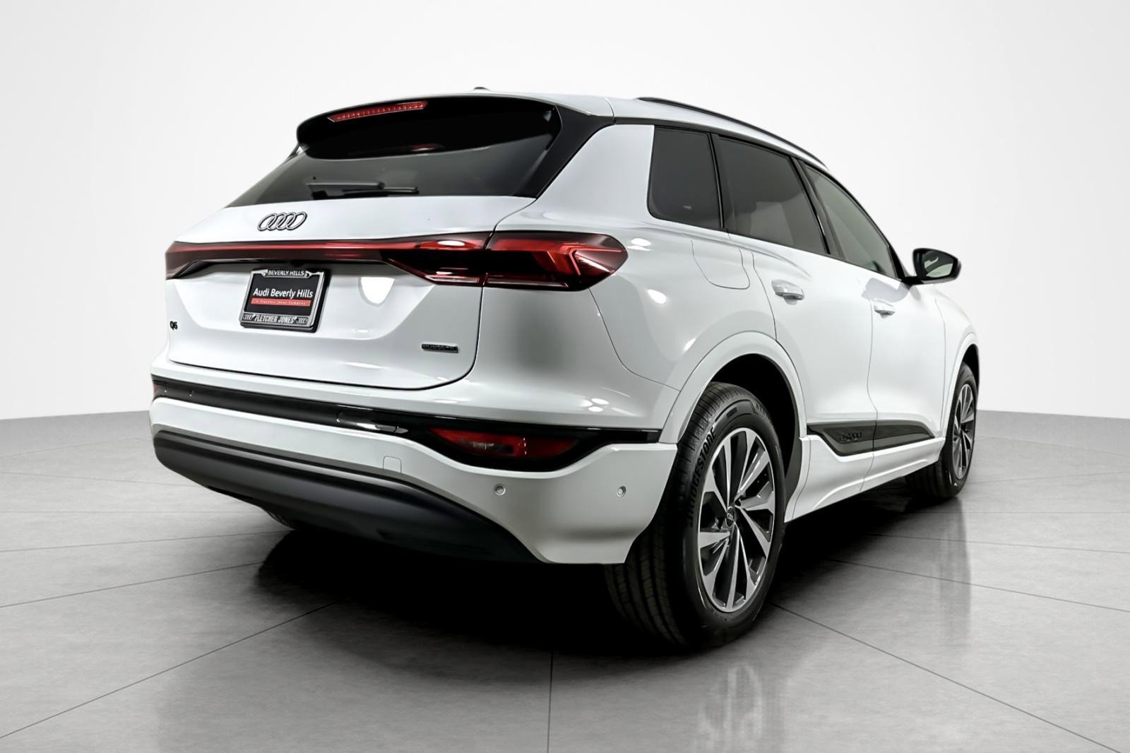 New 2025 Audi Q6 e-tron Premium Plus image 6