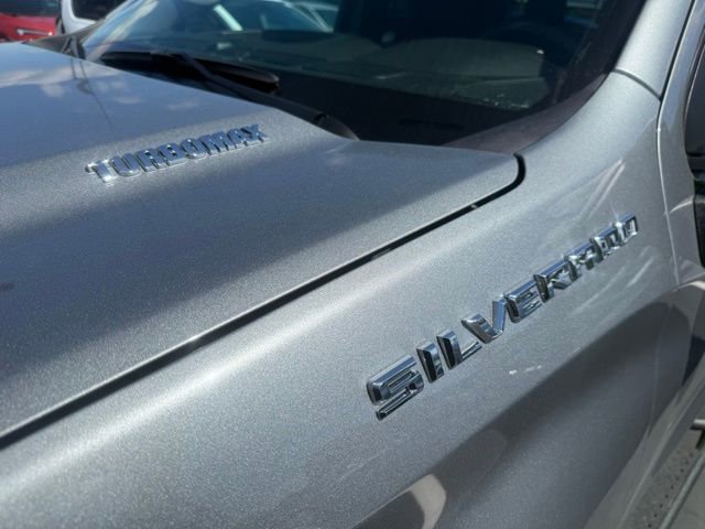 Used 2025 Chevrolet Silverado 1500 Custom AWD/4WD image 2