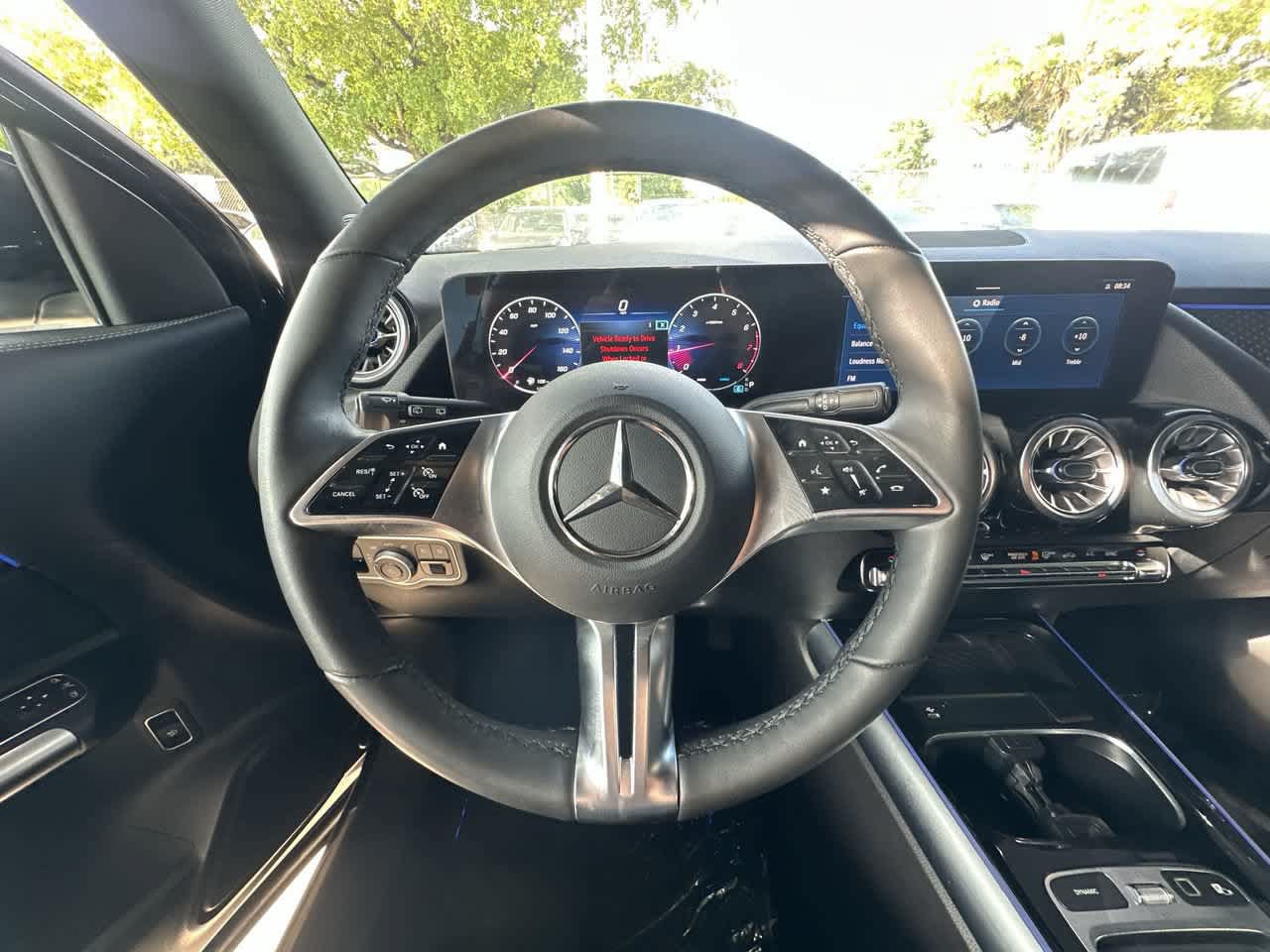 Used 2025 Mercedes-Benz GLA 250 4MATIC w/ Winter Package image 15