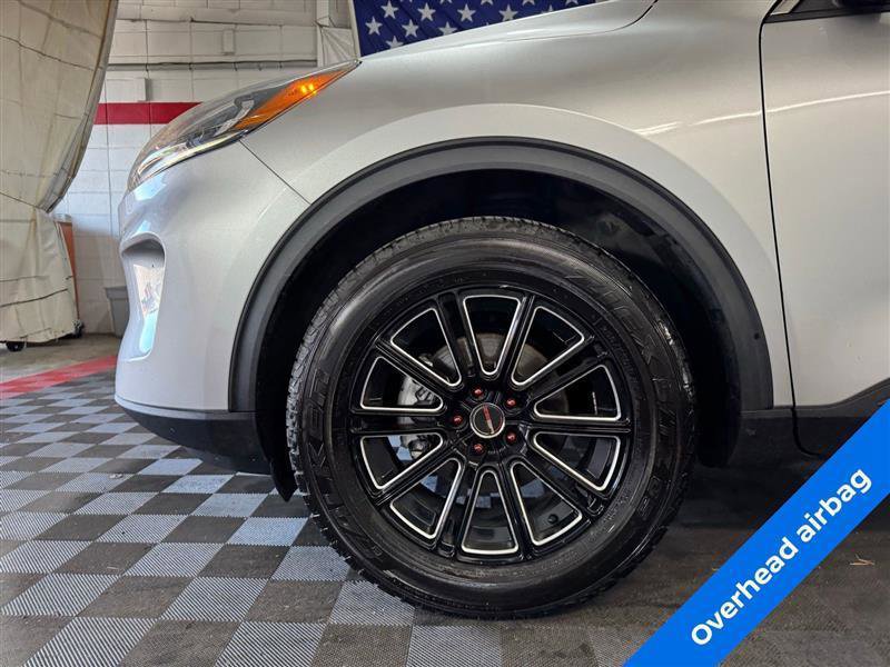 Used 2020 Ford Escape SE AWD/4WD image 7