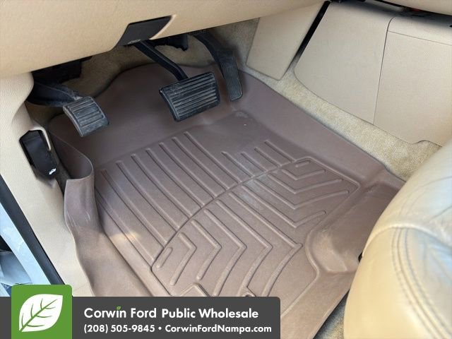 Used 2008 GMC Yukon XL Denali image 28