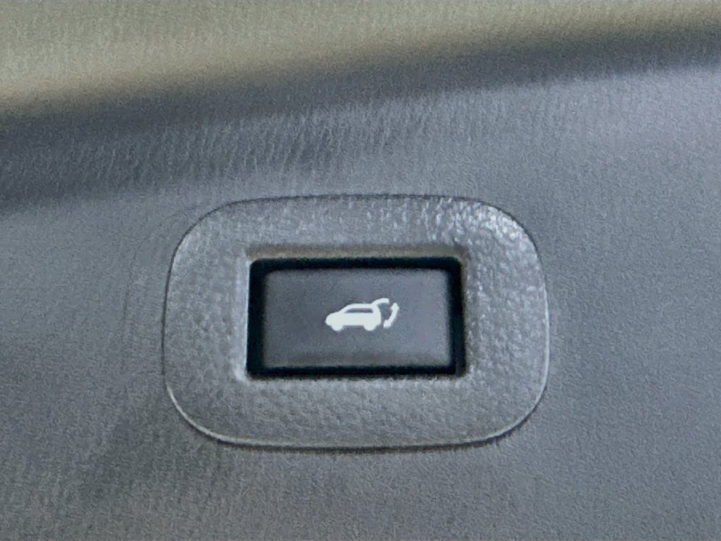 Certified 2024 INFINITI QX80 Sensory AWD/4WD image 36
