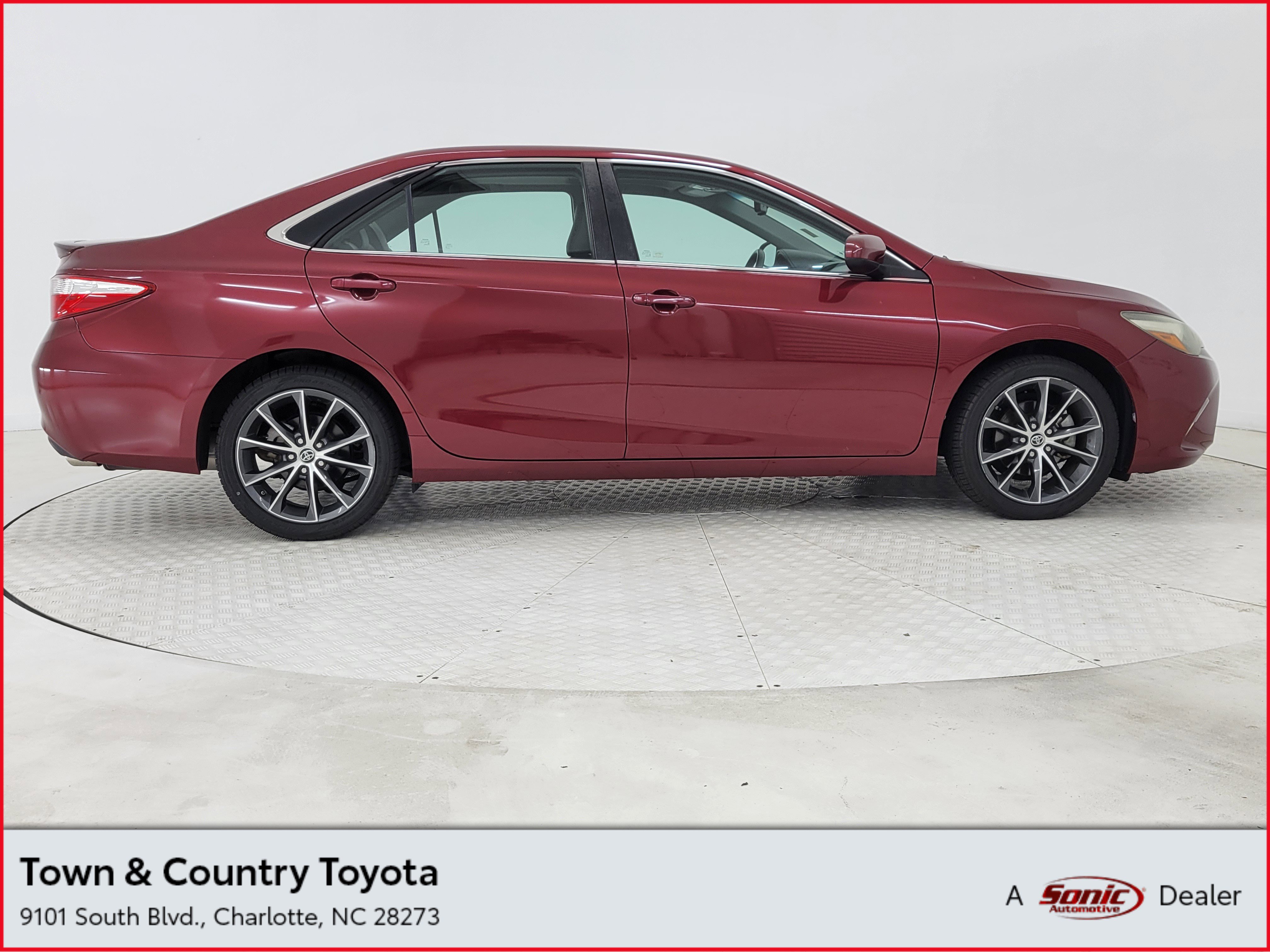Used 2015 Toyota Camry XSE