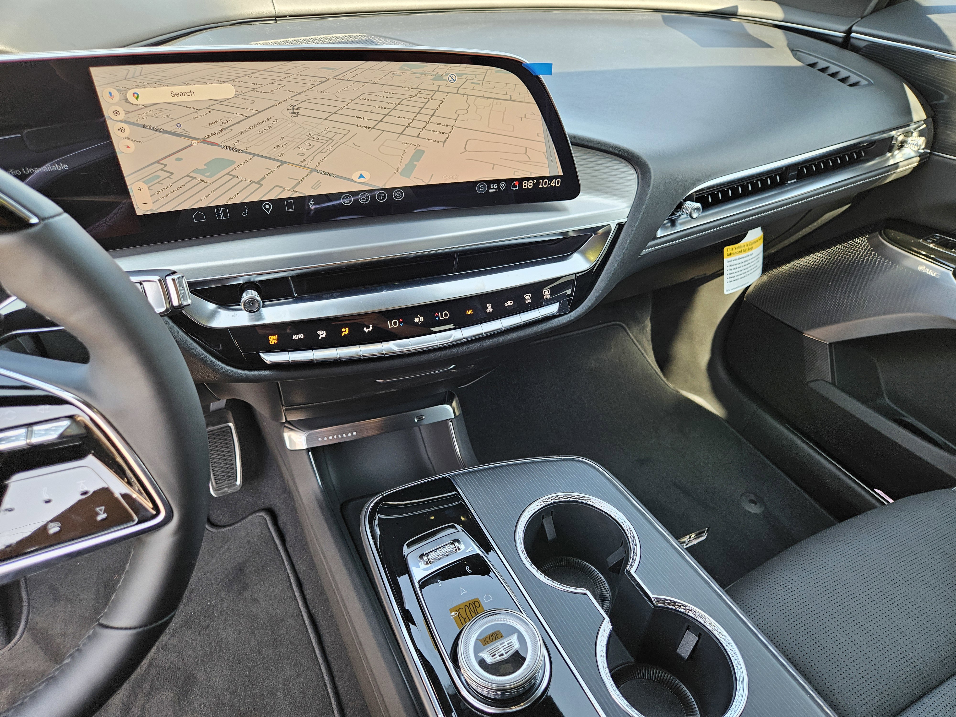 New 2026 Cadillac Lyriq V image 25