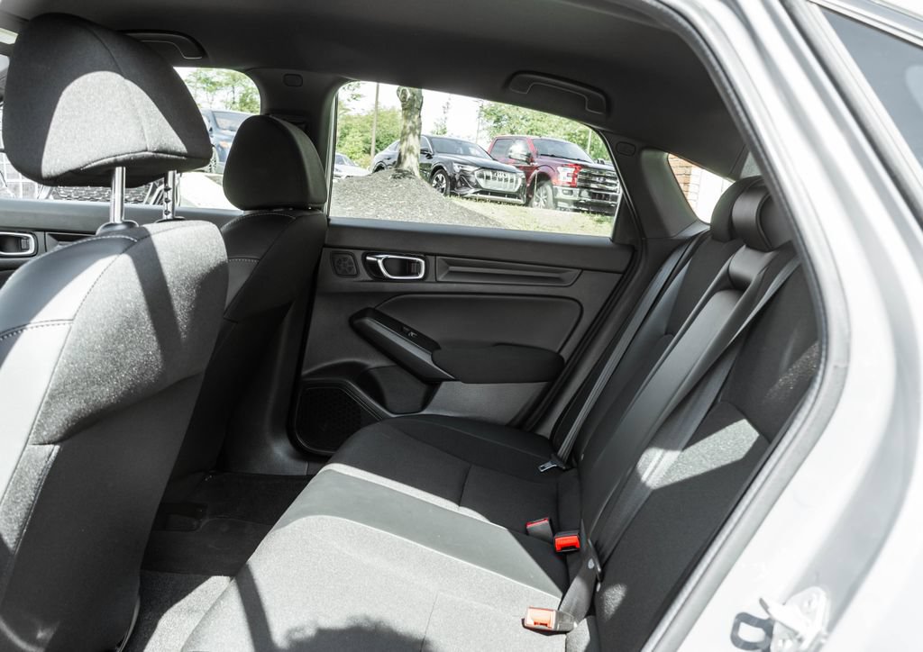 Used 2025 Honda Civic Sport image 20
