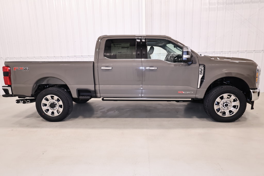 New 2026 Ford F350 Lariat w/ Lariat Premium Package AWD/4WD image 2