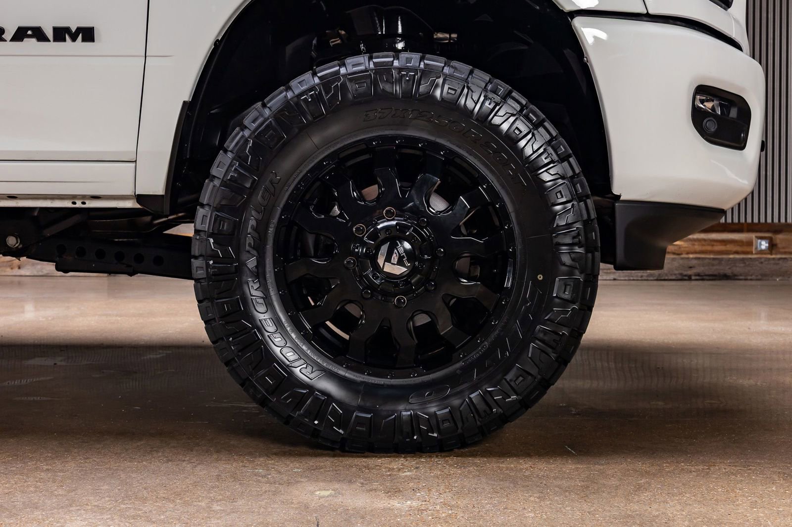 Used 2024 RAM 3500 Laramie w/ Night Edition AWD/4WD image 12
