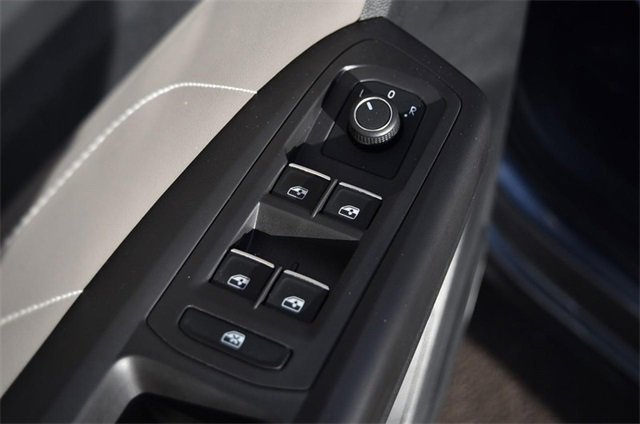 Used 2023 Volkswagen Atlas SE image 8