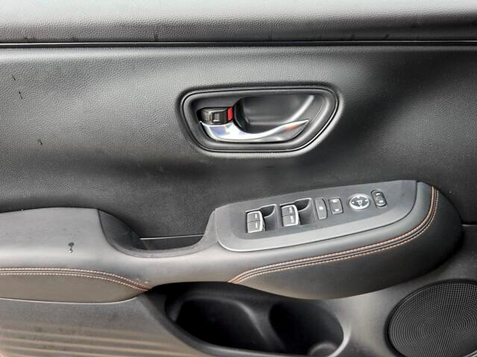 Used 2024 Honda HR-V Sport image 24