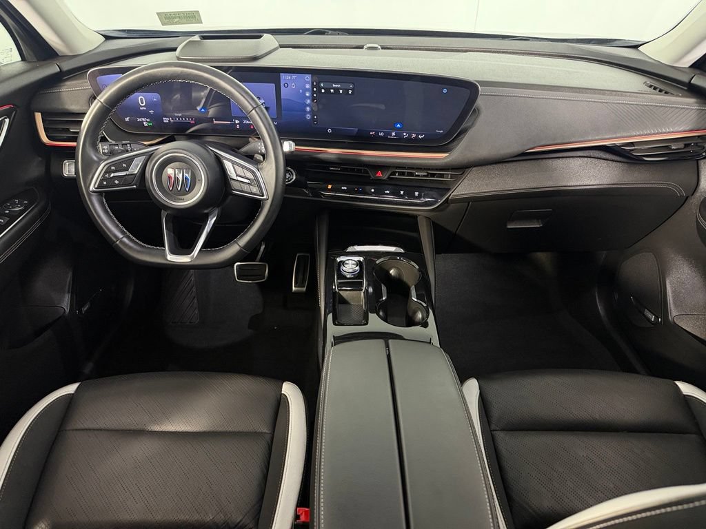 Used 2025 Buick Envision Sport Touring AWD/4WD image 13