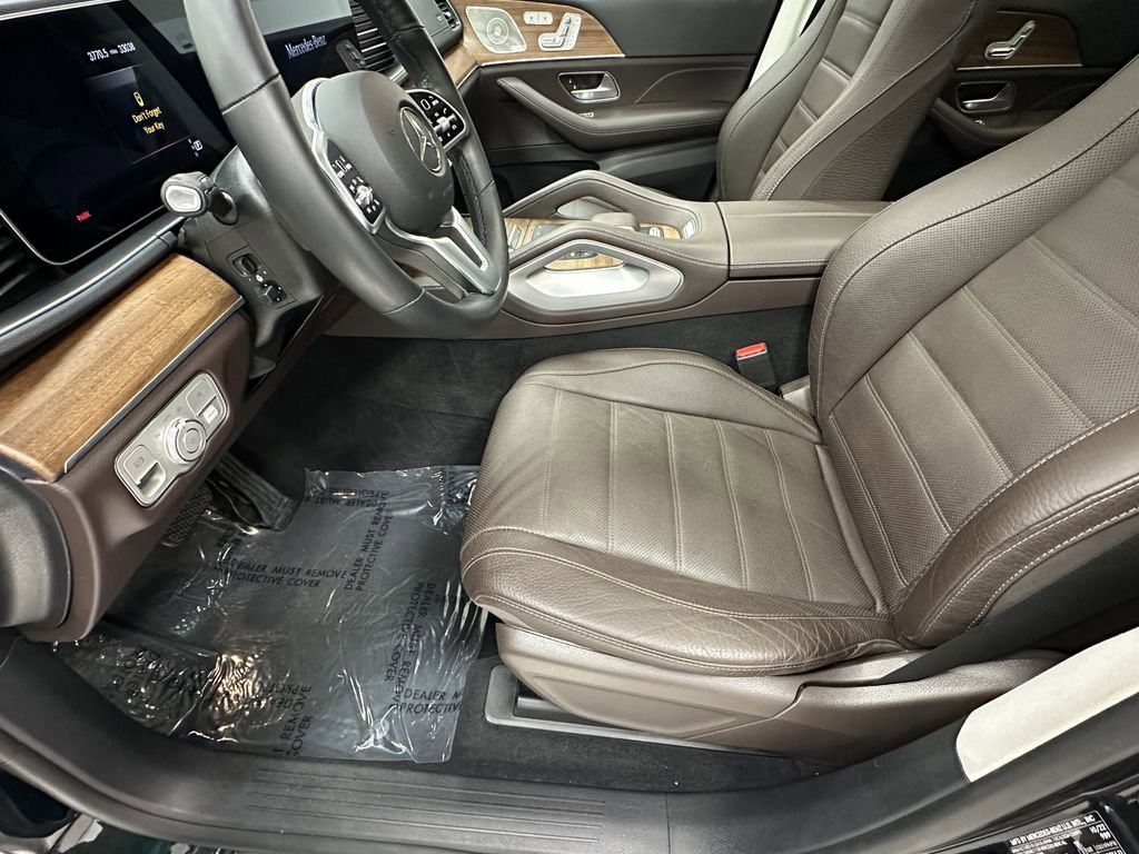 Certified 2023 Mercedes-Benz GLS 450 4MATIC image 9