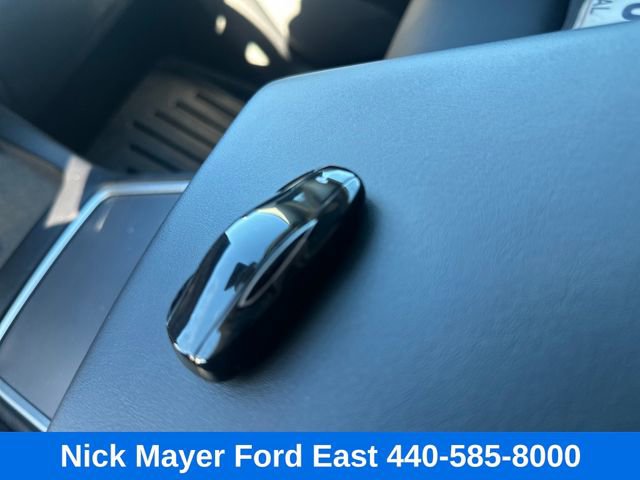 Used 2022 Tesla Model Y Long Range image 35