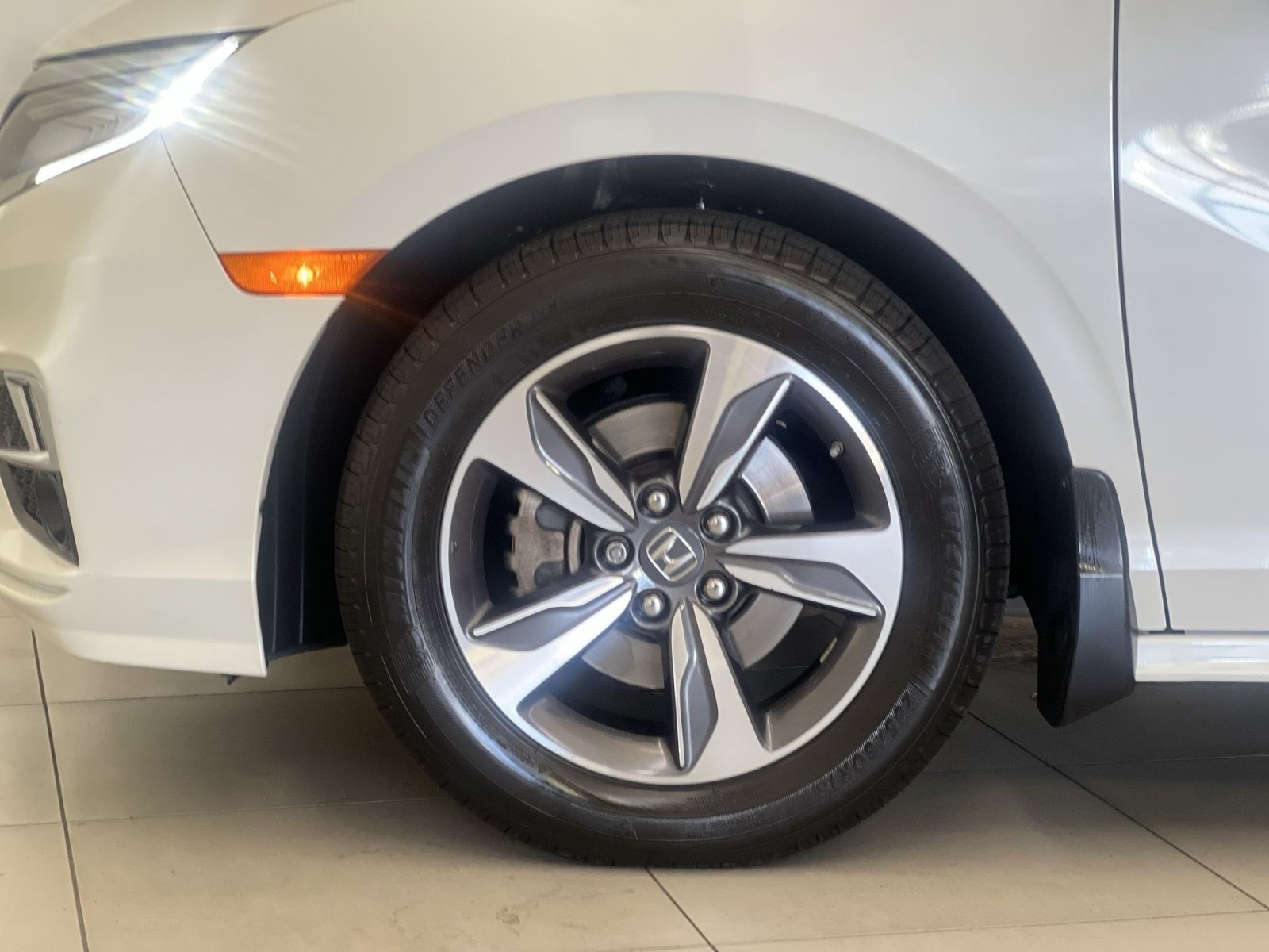 Used 2018 Honda Odyssey Touring image 11