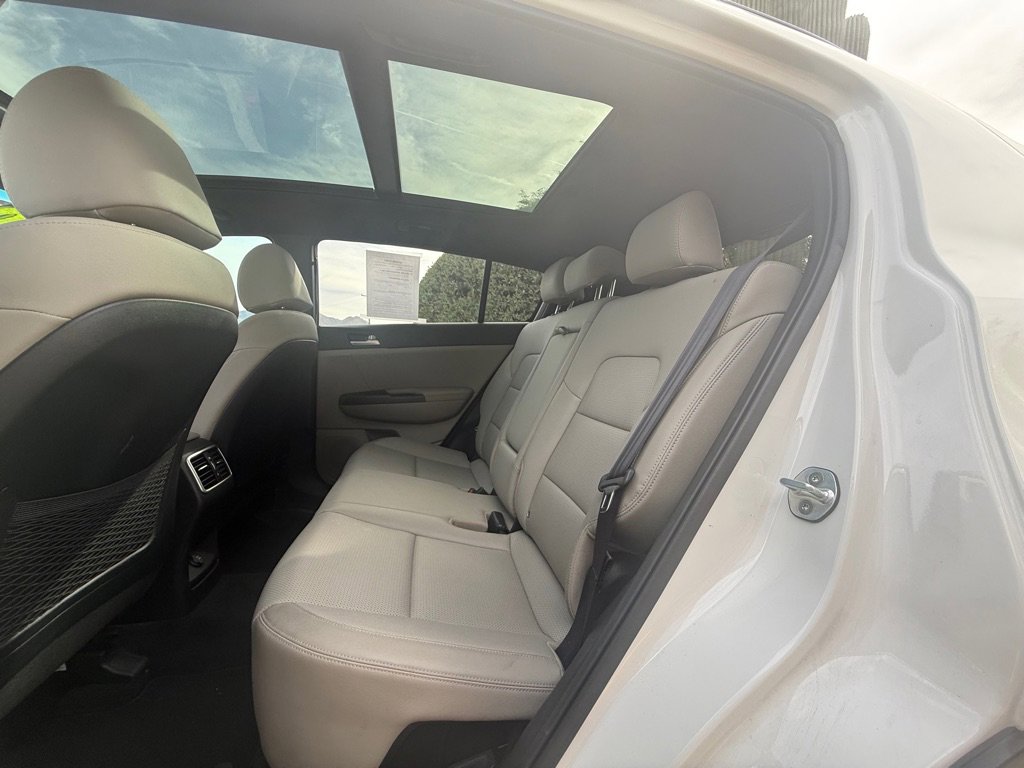 Used 2020 Kia Sportage S w/ S Sunroof Package image 13