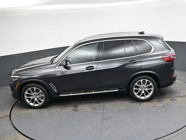 Used 2021 BMW X5 xDrive40i w/ Premium Package 2 image 25