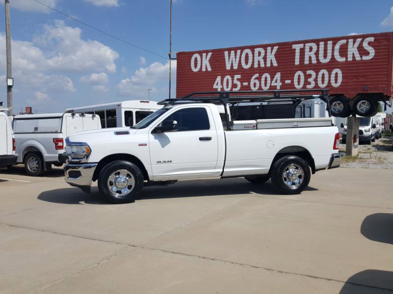 Used 2020 RAM 2500 Tradesman w/ Chrome Appearance Group image 2