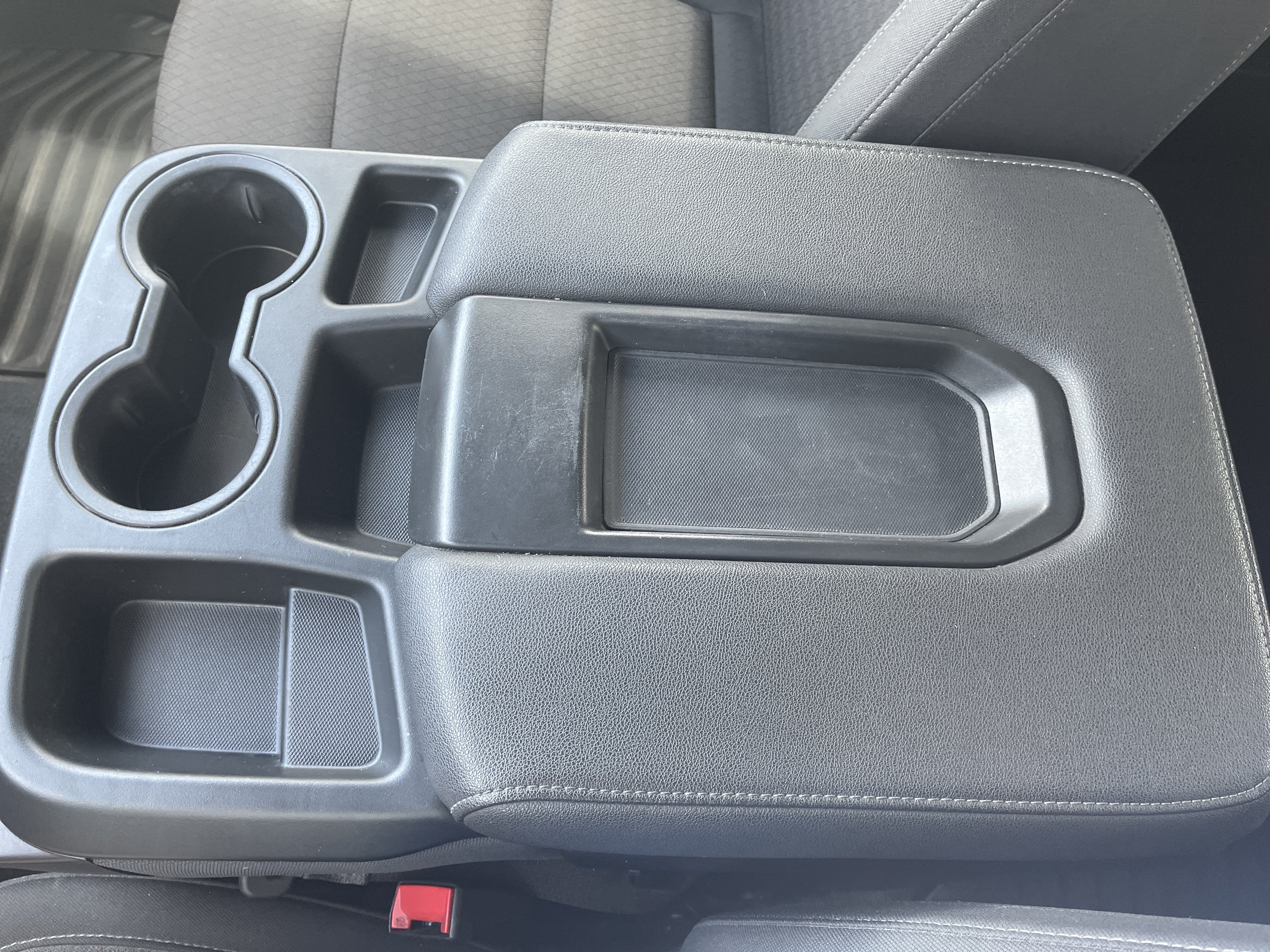 Used 2025 Chevrolet Silverado 1500 Custom w/ Turbomax Blackout Package AWD/4WD image 28