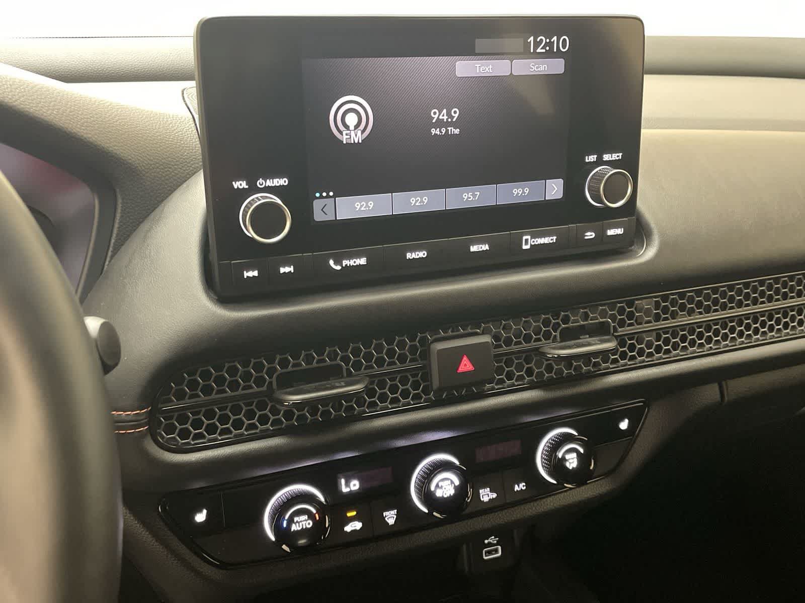 Certified 2023 Honda HR-V Sport image 4
