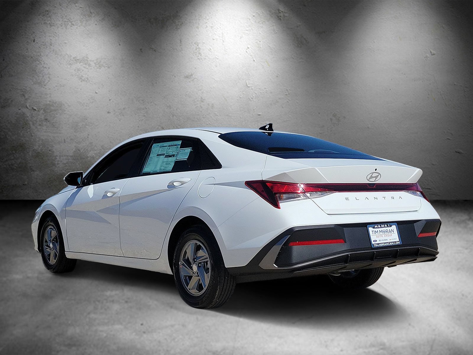 New 2026 Hyundai Elantra SE FWD image 4