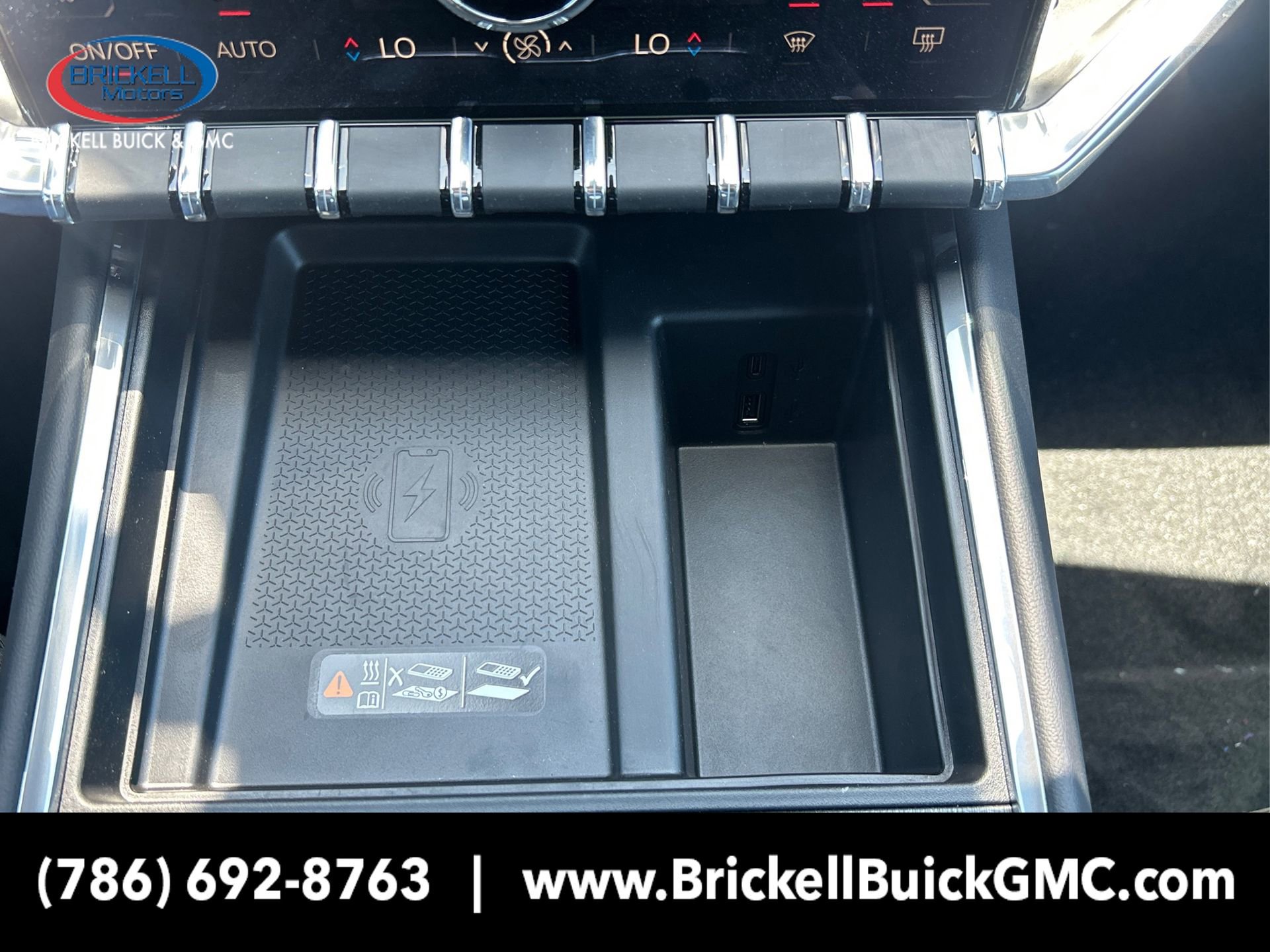 New 2025 GMC Acadia Elevation w/ Elevation Premium Package image 35