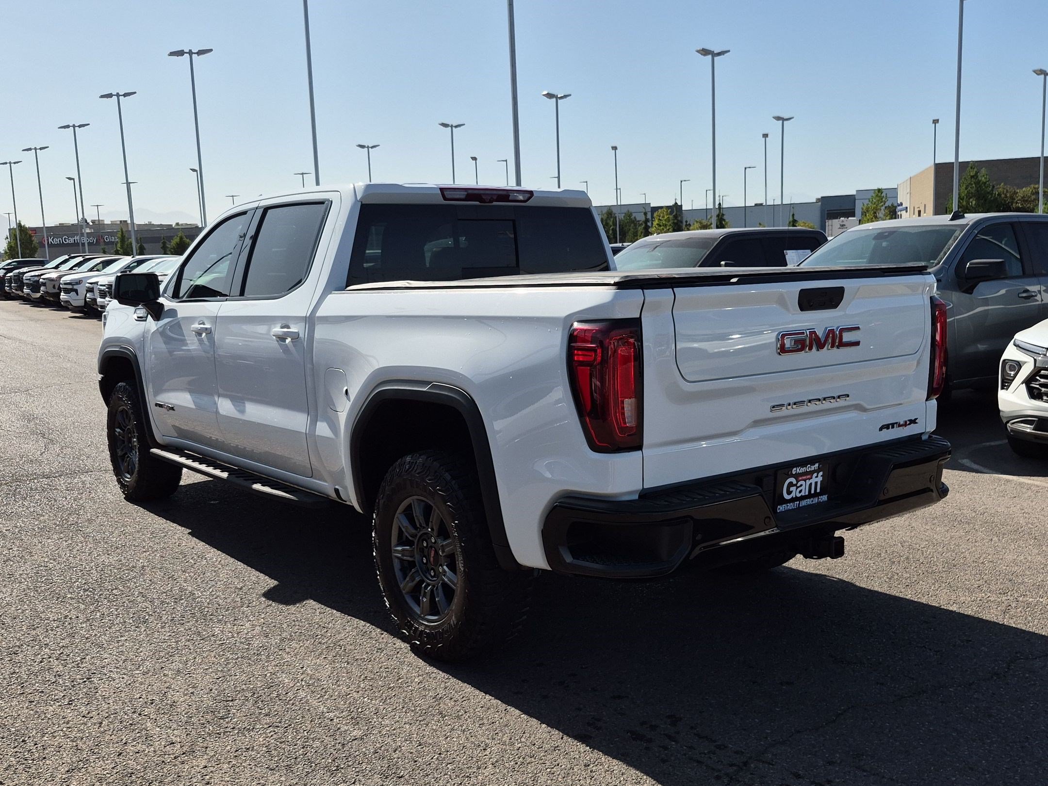 Used 2024 GMC Sierra 1500 AT4X AWD/4WD image 5
