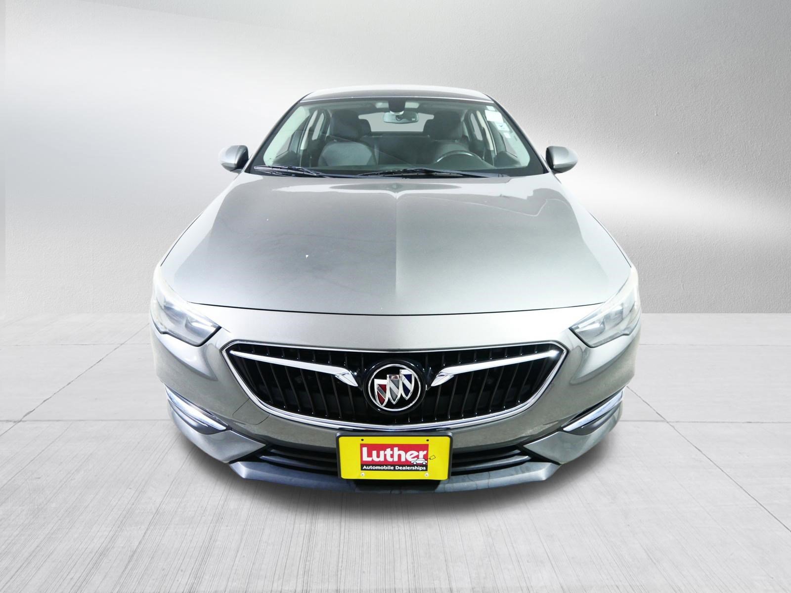 Certified 2018 Buick Regal Preferred image 2