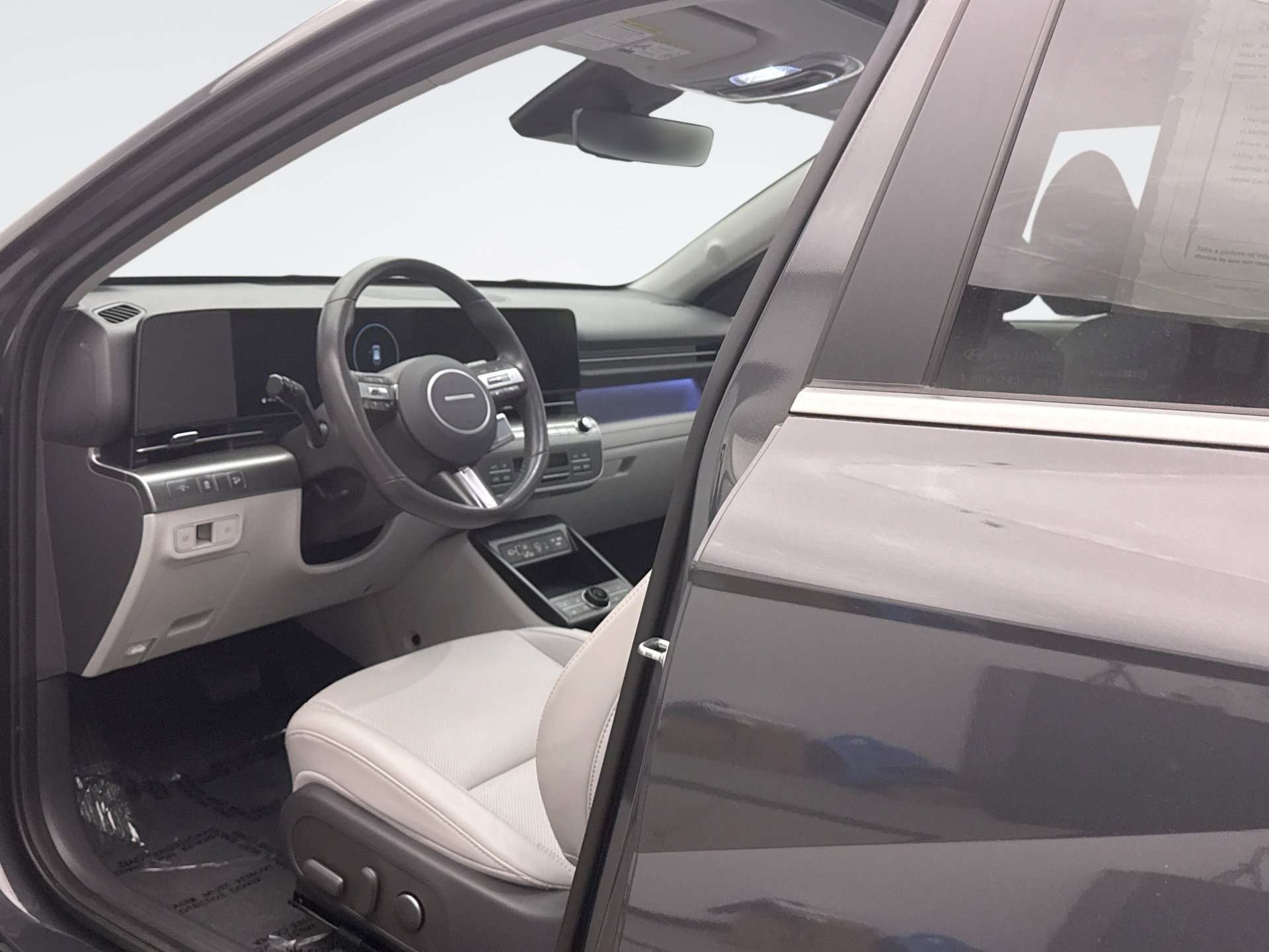 Used 2024 Hyundai Kona Limited AWD/4WD image 10
