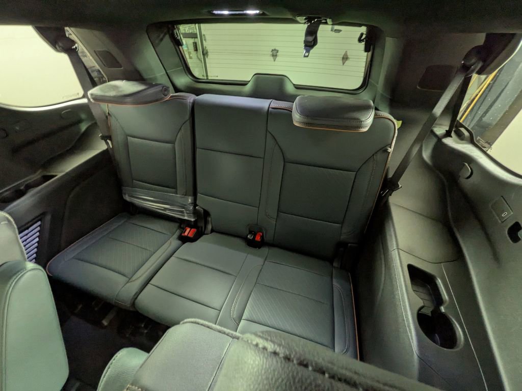 New 2026 GMC Yukon AT4 w/ AT4 Premium Plus Package image 39