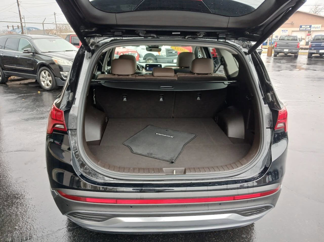 Used 2021 Hyundai Santa Fe Limited image 16