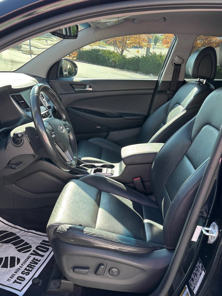 Used 2017 Hyundai Tucson Limited w/ Cargo Package image 6