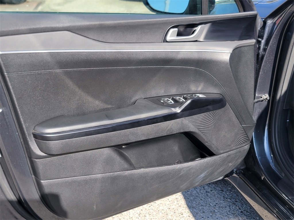 Used 2022 Kia K5 LXS image 13