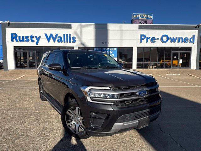 Used 2023 Ford Expedition XLT