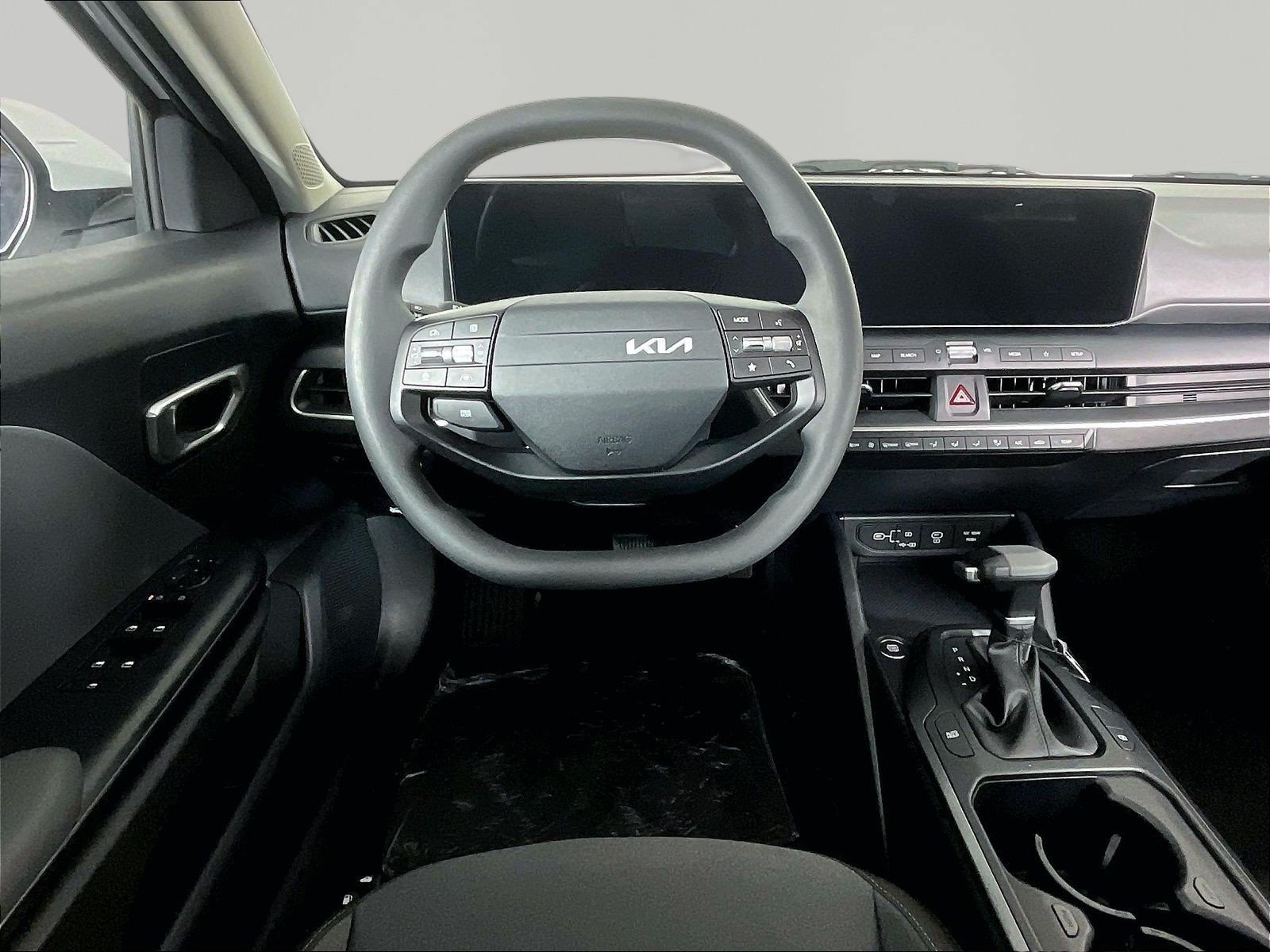 New 2026 Kia K4 FWD image 9