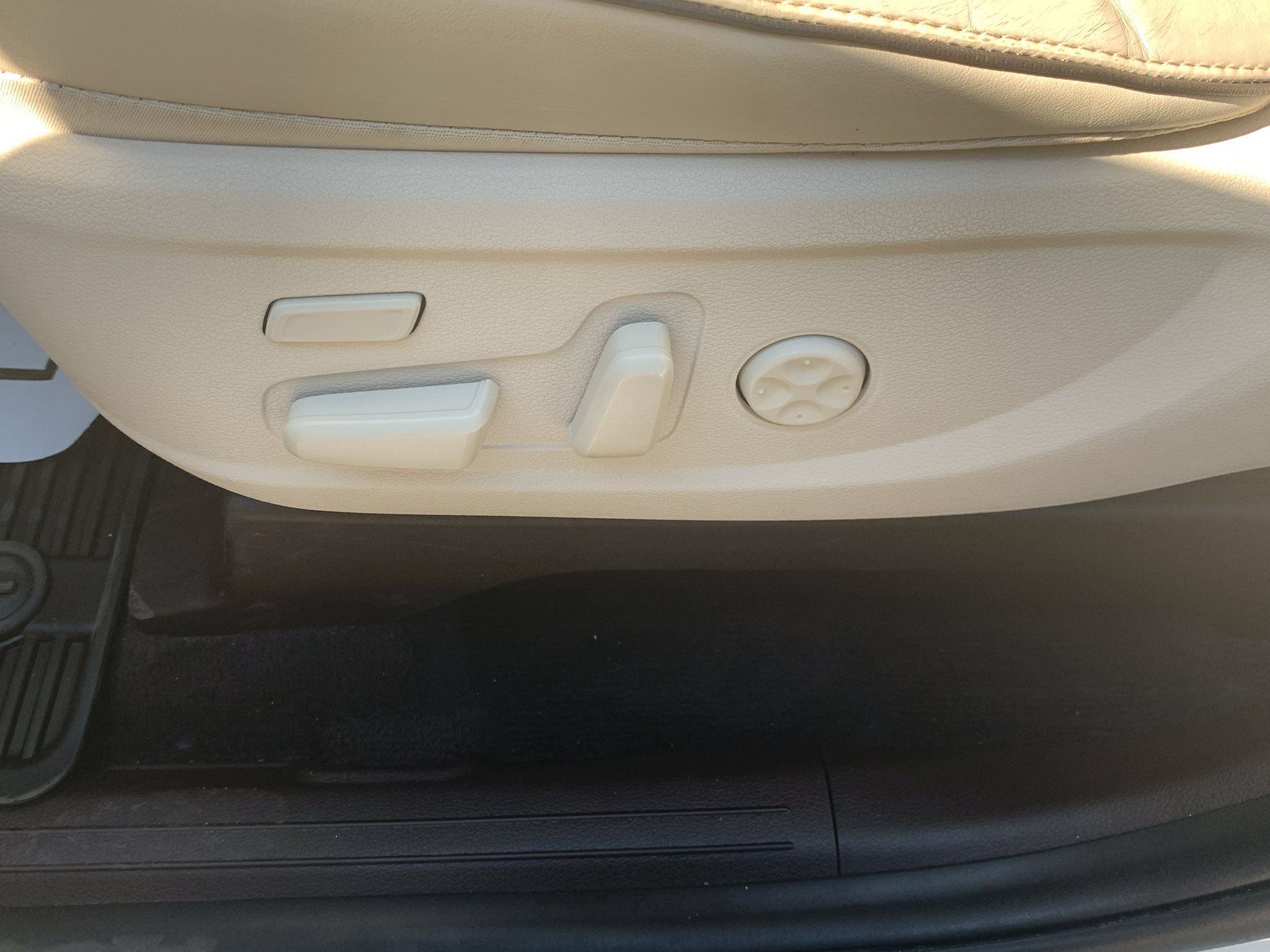 Used 2020 Hyundai Palisade Limited AWD/4WD image 22