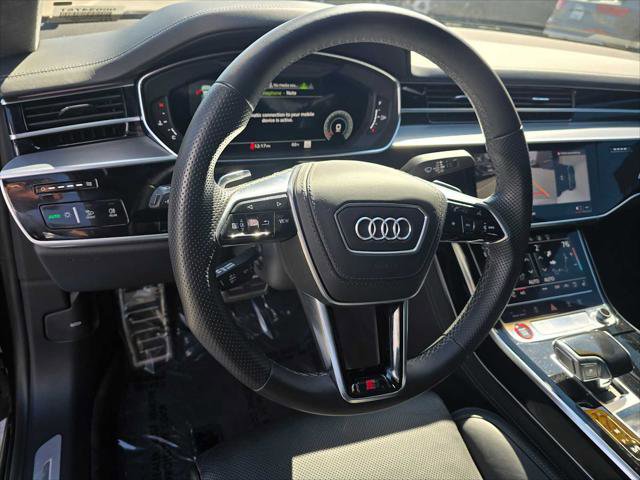 Used 2022 Audi S8 image 27